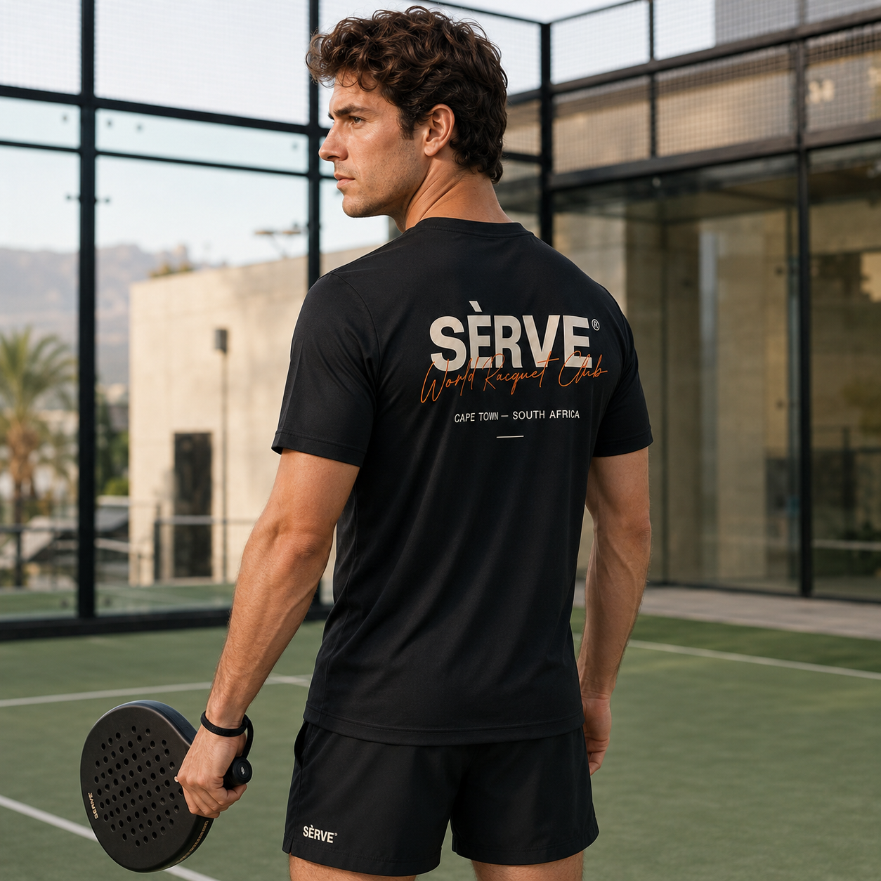 SÈRVE WORLD RACQUET CLUB COURT TEE - Black